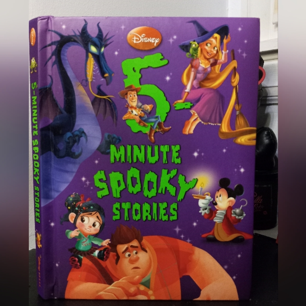 5- Minute Spooky Stories by Disney Books Children's Halloween